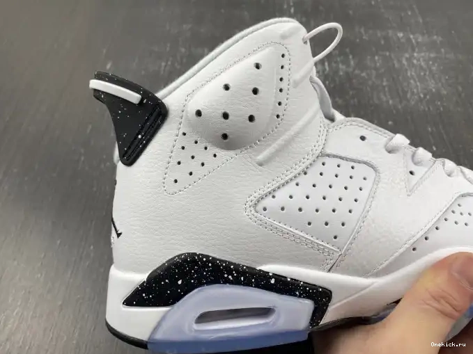 One Kick Reverse 6 Oreo Jordan Air CT8529-112 0627